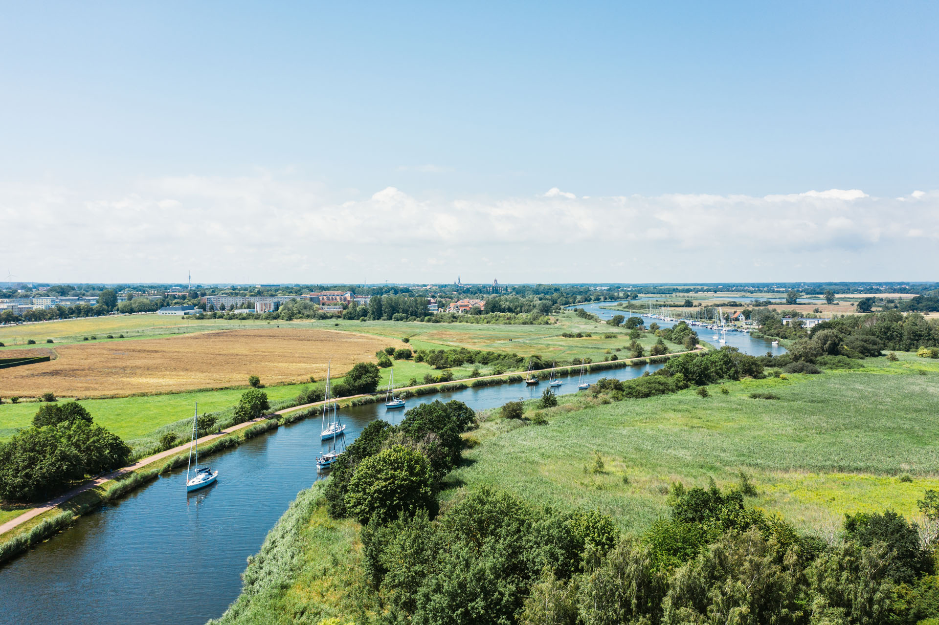 Luftaufnahme vom Ryck Richtung Greifswald